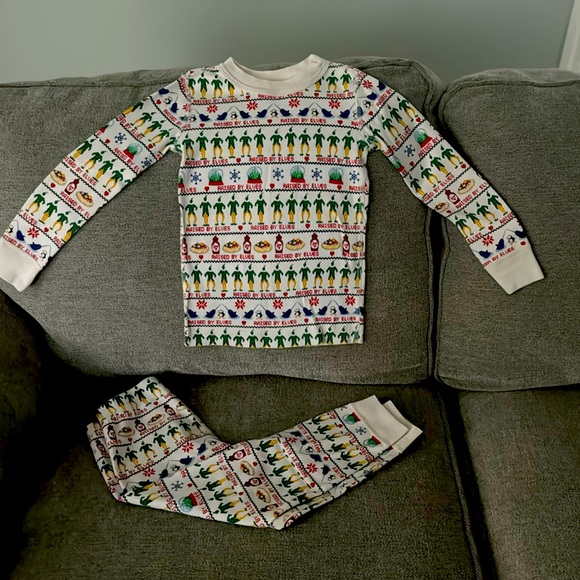 Hanna Andersson 4-T Elves -raised by elves print, Pajamas - Picture 2 of 12